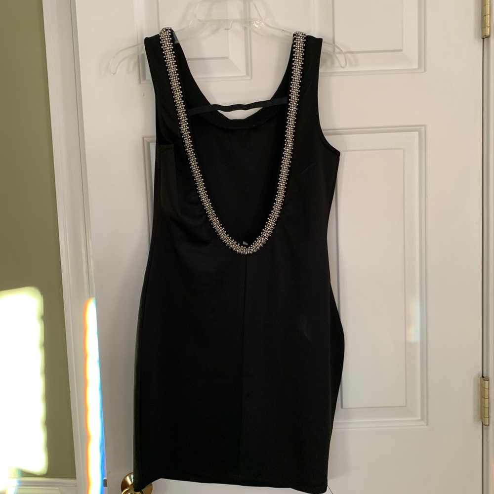 Dress - Picture 3 of 5